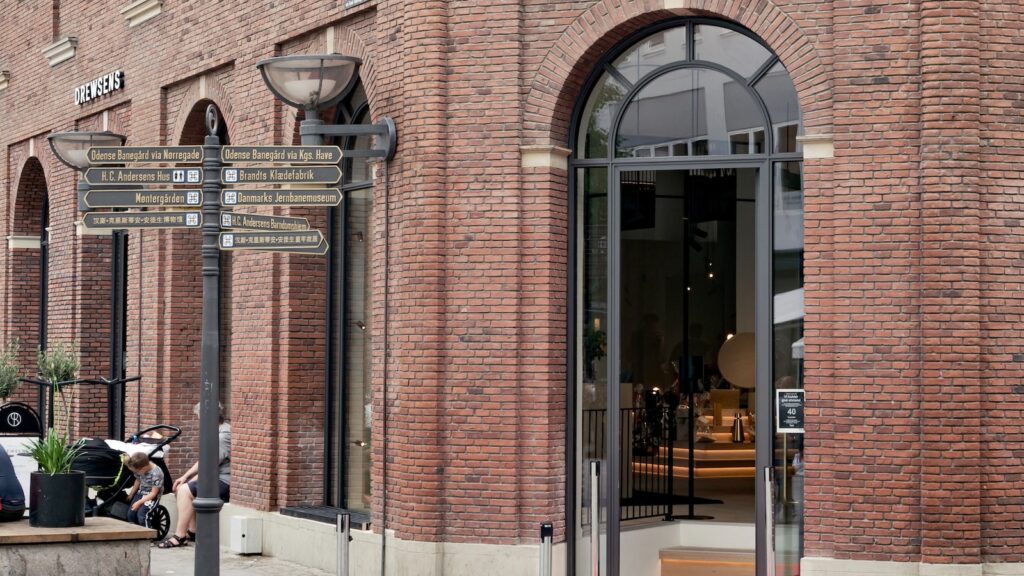 思いがけぬ困難に備える：緊急費用を管理する秘訣